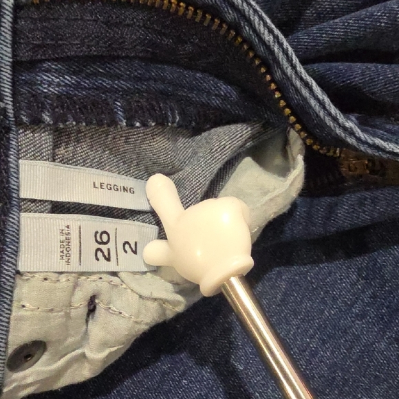 Ann Taylor LOFT Women's Size 26/2 Legging Jeans Blue Dark Wash Skinny - Picture 3 of 10